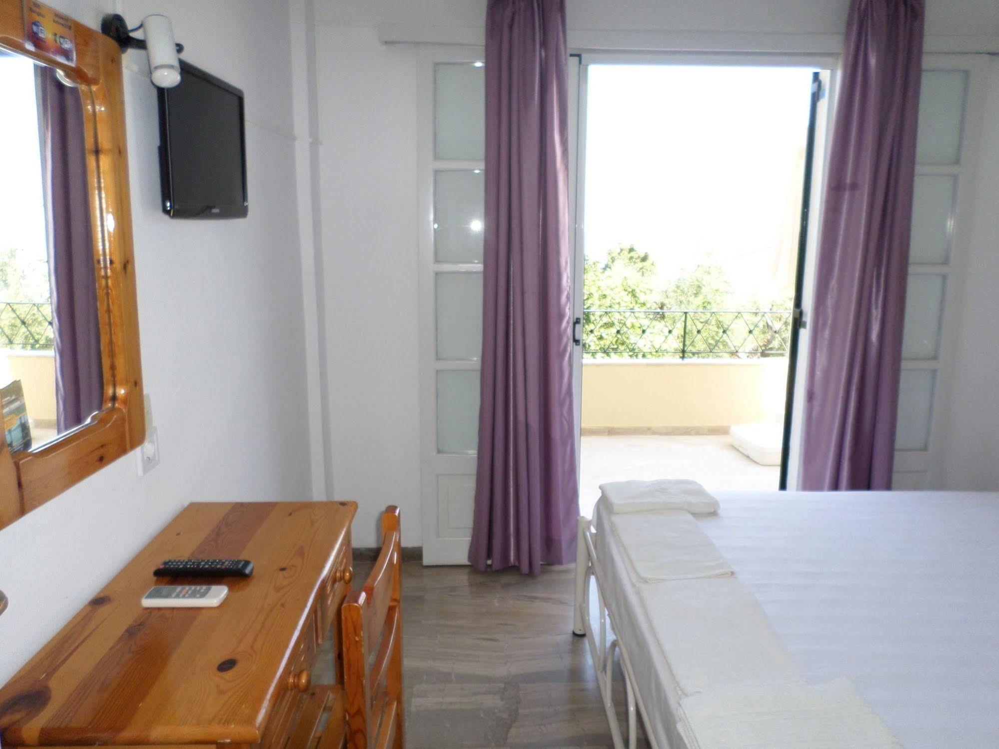 Rising Sun Apartments & Studios Benitses  Ngoại thất bức ảnh