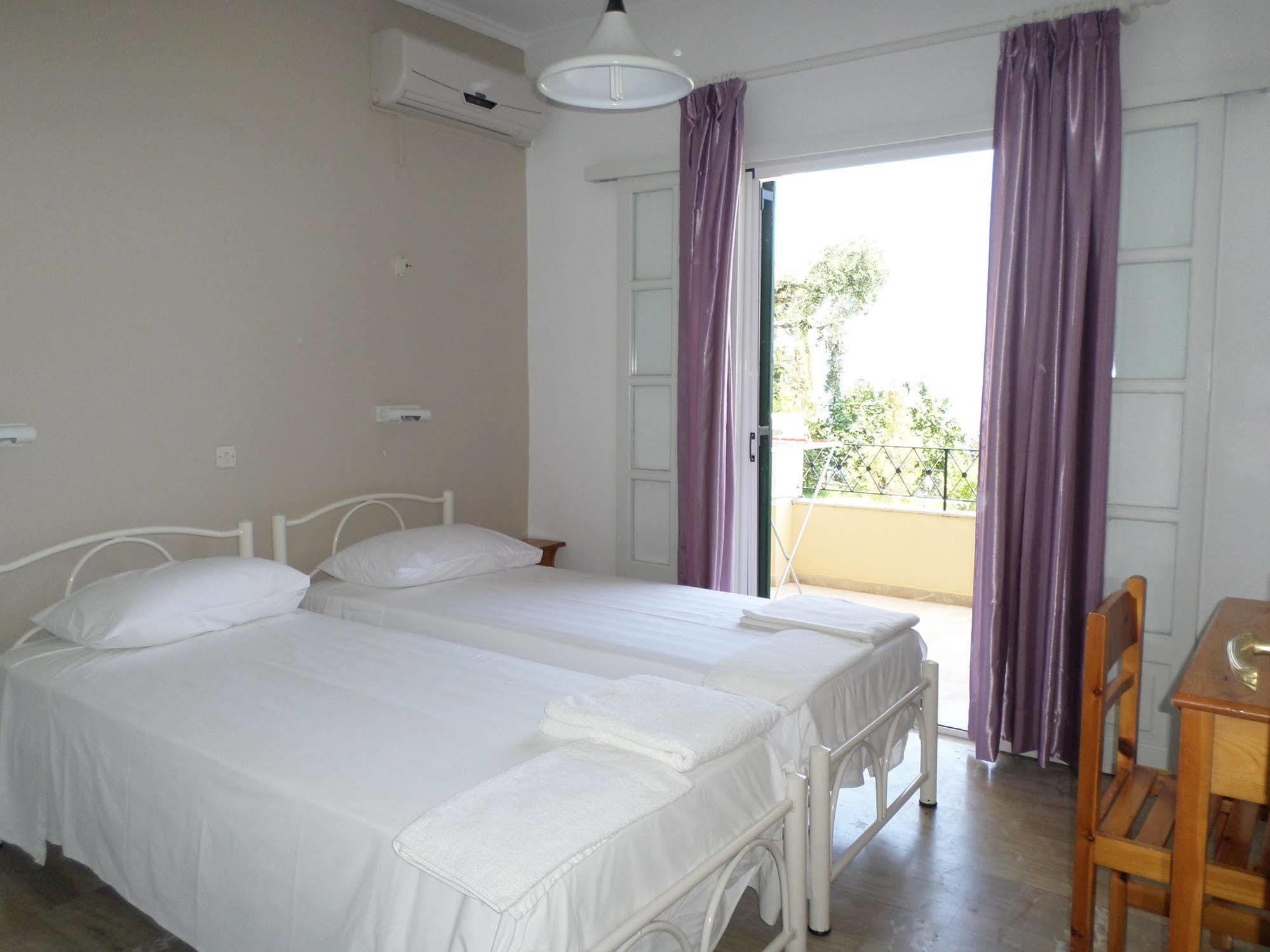 Rising Sun Apartments & Studios Benitses  Ngoại thất bức ảnh