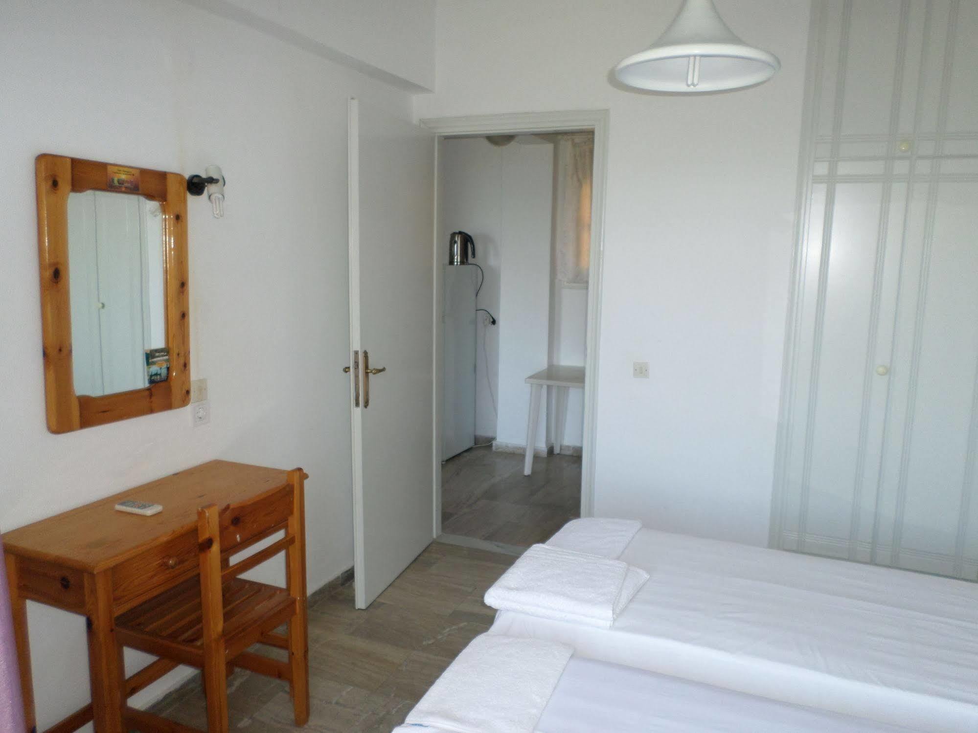 Rising Sun Apartments & Studios Benitses  Ngoại thất bức ảnh